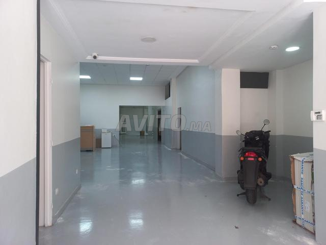 Magasin de 350 m² à Beausejour CFC - 2