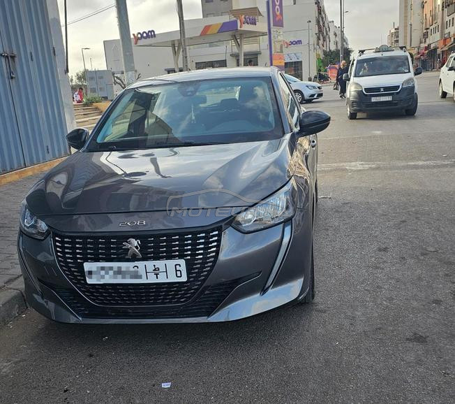 Peugeot208
