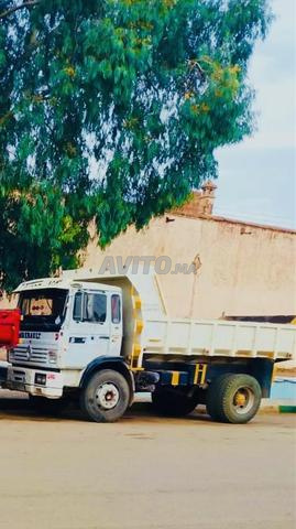 Camion benne Renault à vendre  - 2