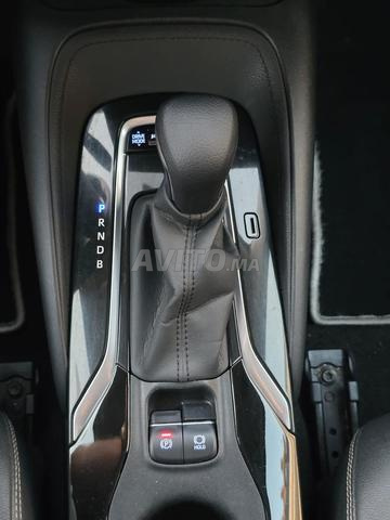 Toyota Corolla Distnctve - 2