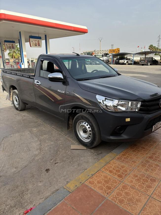 toyota hilux tres bon etat