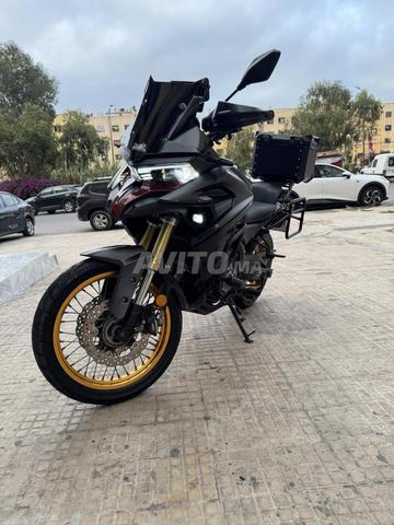 Voge 525 DSX Blacknight - 2