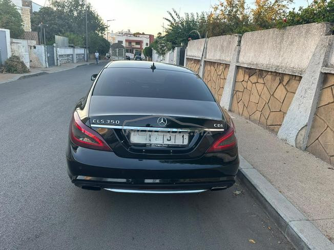 À Vendre CLS 350 CDI 2011 Noire - Full Options - 