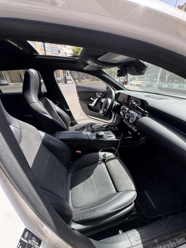 mercedes 2019 deouana 2025 amg line plus 