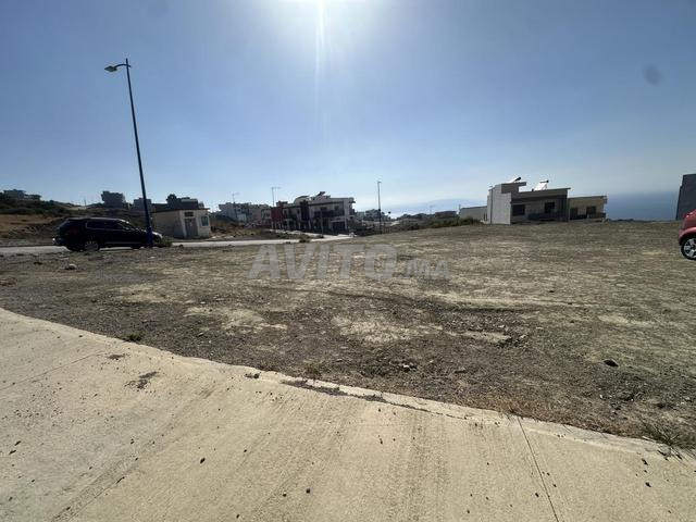 Terrain à vendre superficie 162 m2 - 2