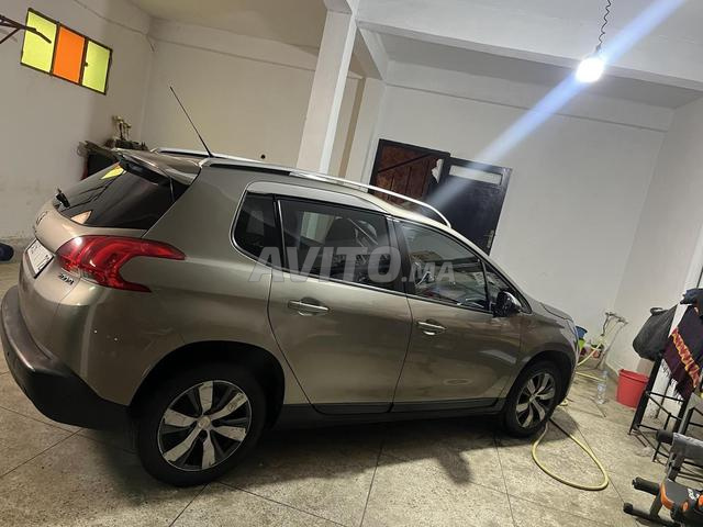 Peugeot 2008 Diesel Manuelle 2015 à Tanger - 2