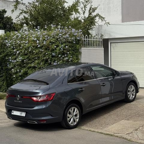 Renault MEGANE 4 Sedan - 2