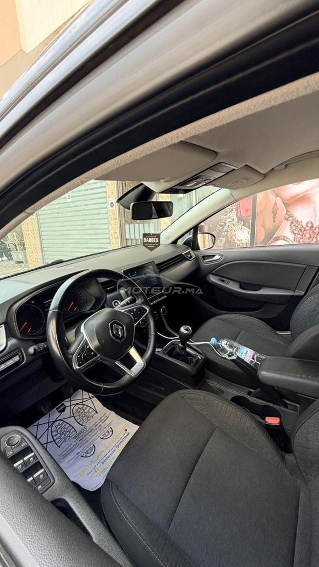 RENAULT CLIO 5 2022