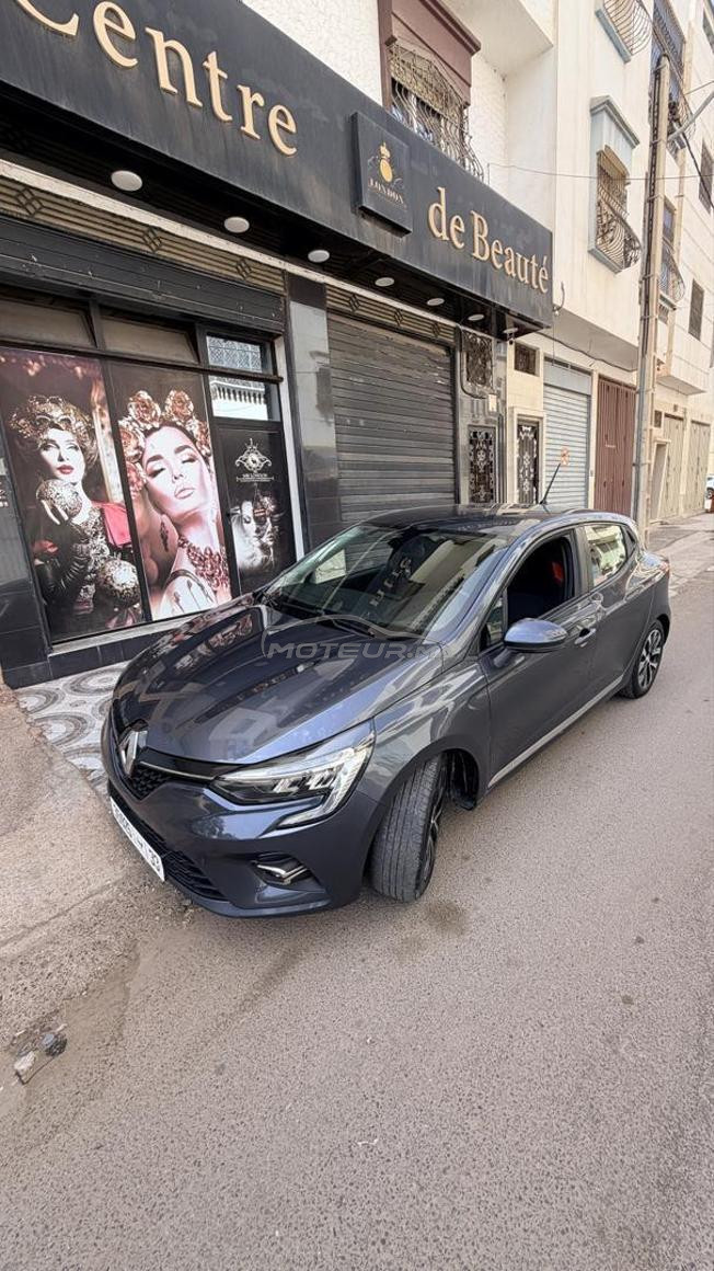 RENAULT CLIO 5 2022