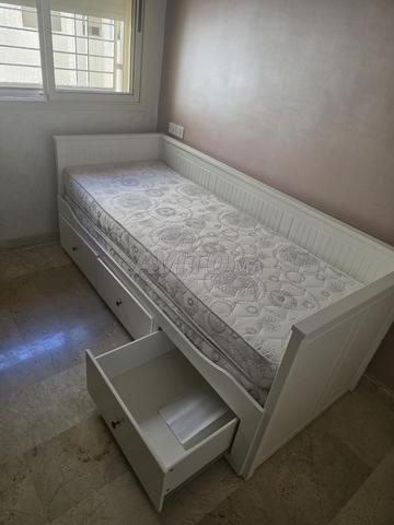 سرير وخزانة IKEA - 2