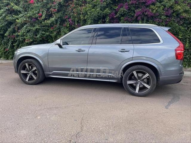 Volvo XC90 ديزل R Design 7 مقاعد 2018 - 2