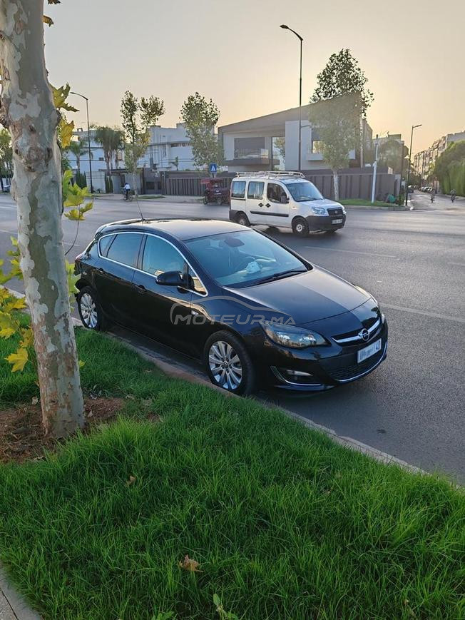 Opel Astra Diesel Automatique 2014 à Fès