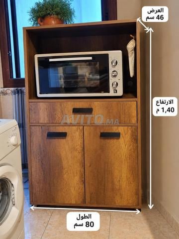 خزانة مطبخ بتصميم جميل وعملي
