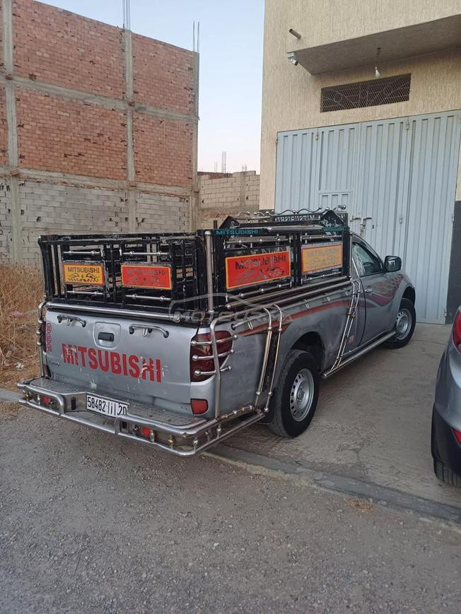 pickup mitsubishi