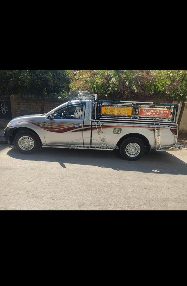 pickup mitsubishi