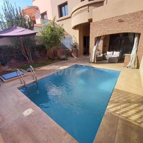 Villa Moderne de Haut Standing à Vendre - 2