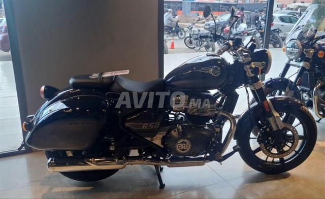 Royal enfield super meteor - 2