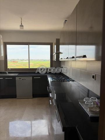 BOU-OU-1038 - Appartement à vendre à Victoria - 2