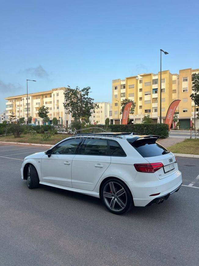 Audi A3 S line 2.0 TDI 150 ch — 2017