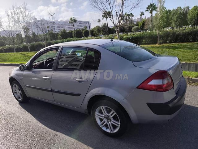 Renault Mégane 2 tél - 2