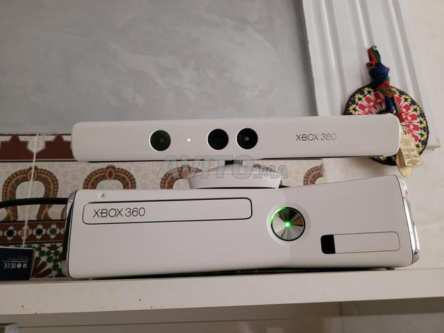 Xbox 360 Slim Blanche RGH (Très bon état)