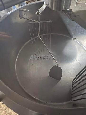 معدات مهنية للألبان