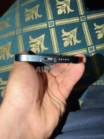 iPhone 13 - 2