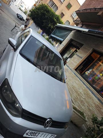 Volkswagen Polo 2011 diesel propre peinture maison - 2