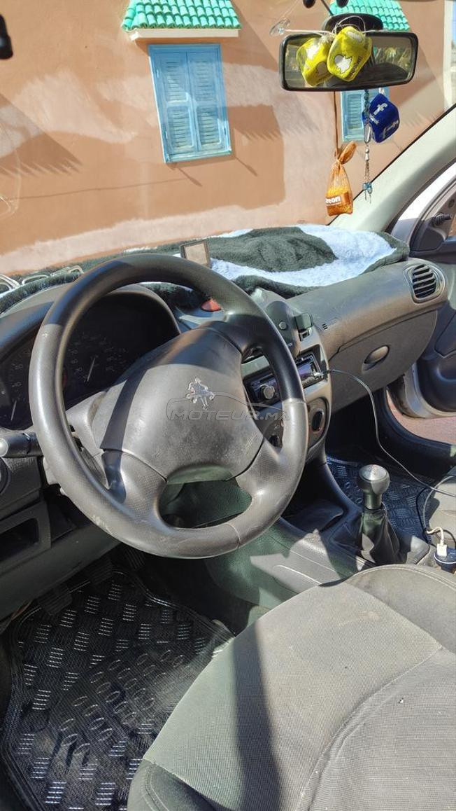 Peugeot 206 n9iya motore mlih bnowate jdade 