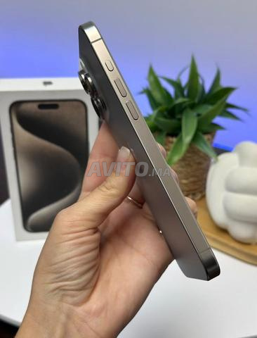 iPhone 15 Pro Max eSIM - 2