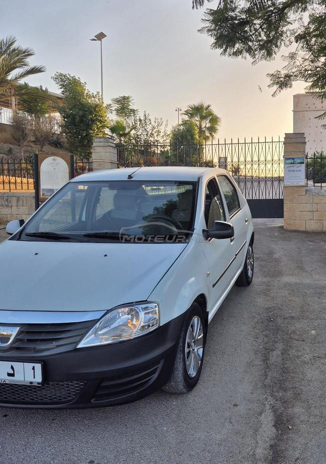dacia logan  2013