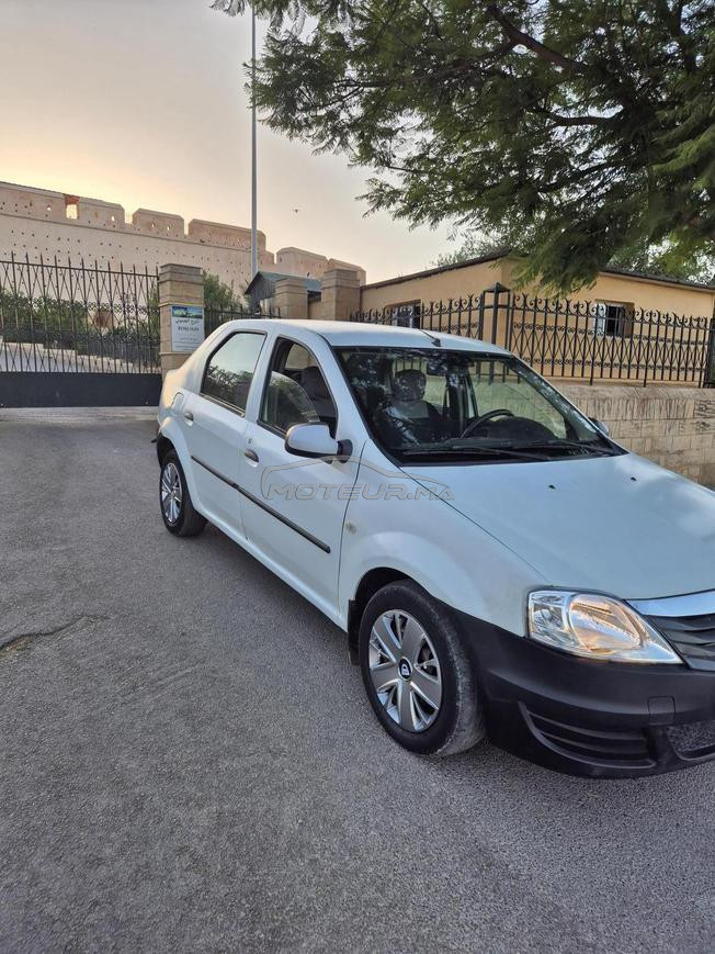 dacia logan  2013