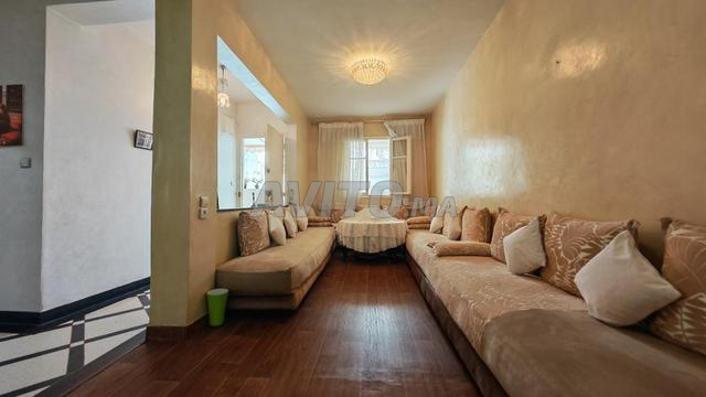 Appartement Bd d'Anfa 99m² terrasse 49m² 1er étage