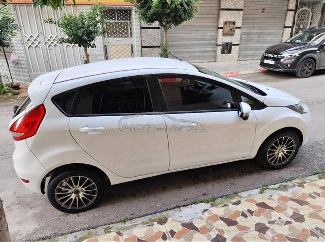 Ford Fiesta Essence Manuelle 2011 à Tanger
