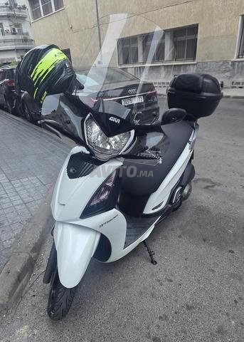 كيمكو بيبول 300 جي تي آي - 2
