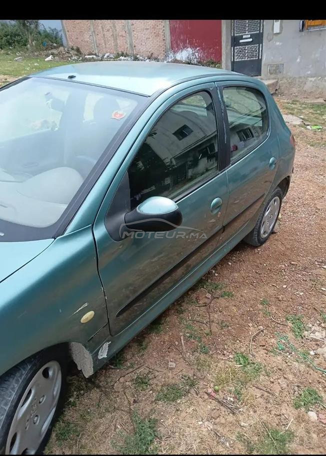 سيارة من نوع بيجو مضيل 2001 ضريبة 350 ايصانص