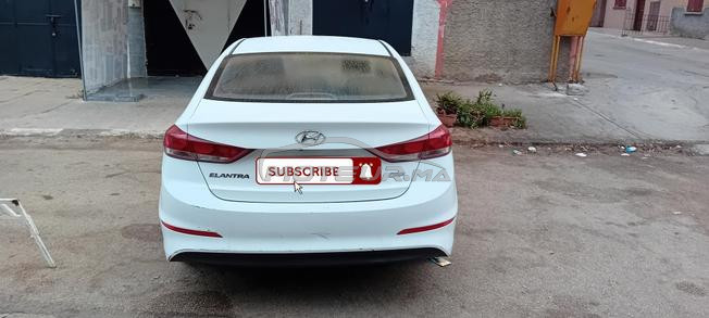 Hyundai Elantra Diesel Manuelle 2020 à Salé
