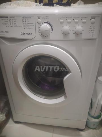 Machine à laver Indesit - 2