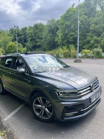 Volkswagen Tiguan - 2