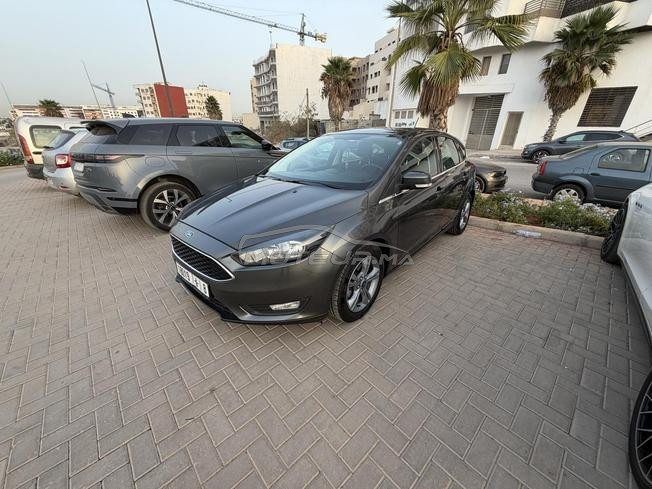 Ford focus sport  première main 