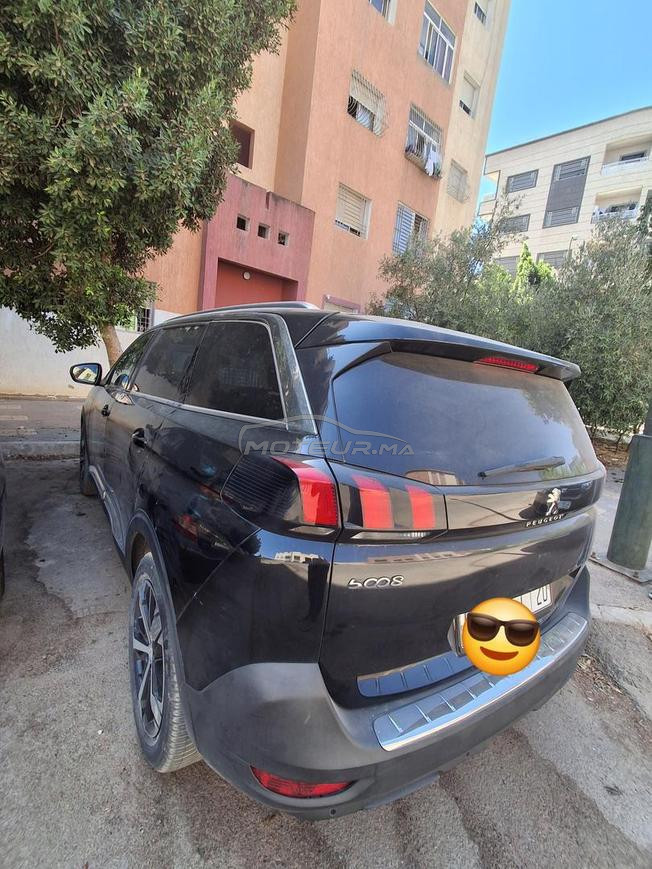 سيارة للبيع بمدينة مكناس
