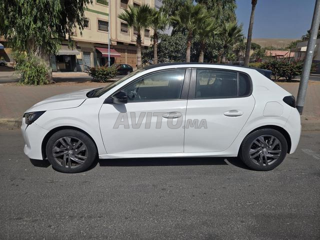 Peugeot 208 diesel toutes options - 2