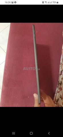 جهاز لوحي MC 8 يعمل بكفاءة - 2