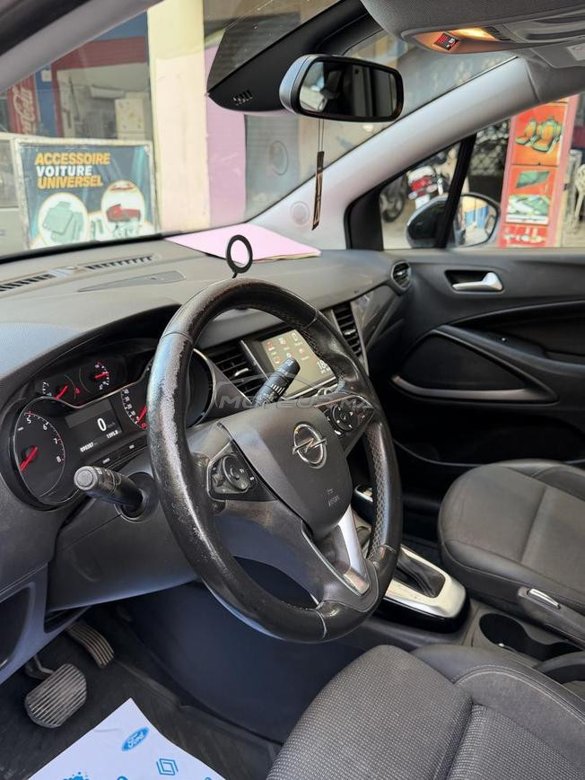 opel crossland 2022 premiere main boite auto