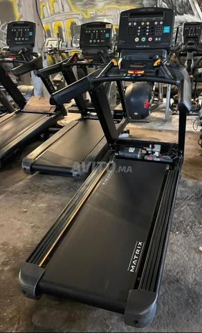 جهاز جري احترافي MATRIX T5X
