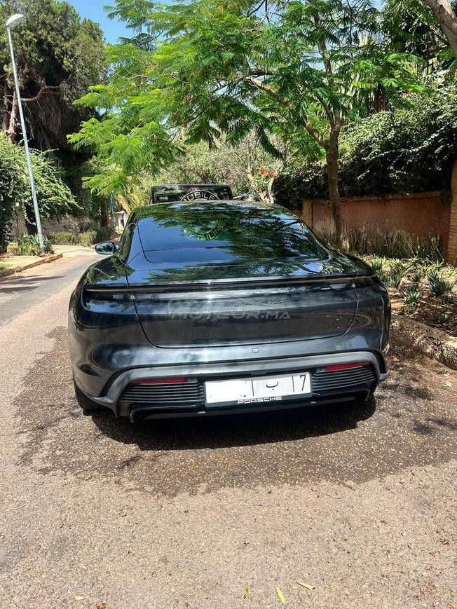 TAYCAN GTS 2022