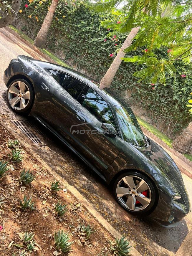 TAYCAN GTS 2022