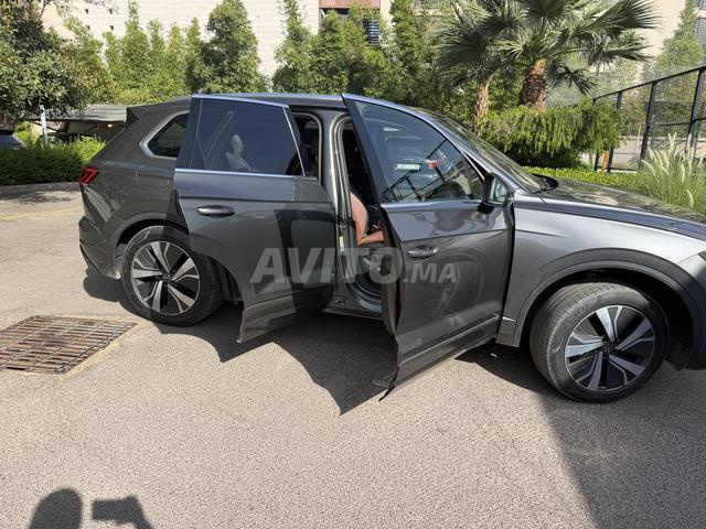 فولكس فاجن طوارق V6 ديزل 2024 – 30,000 كم