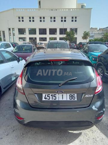 Ford Fiesta très bon état à vendre - 2
