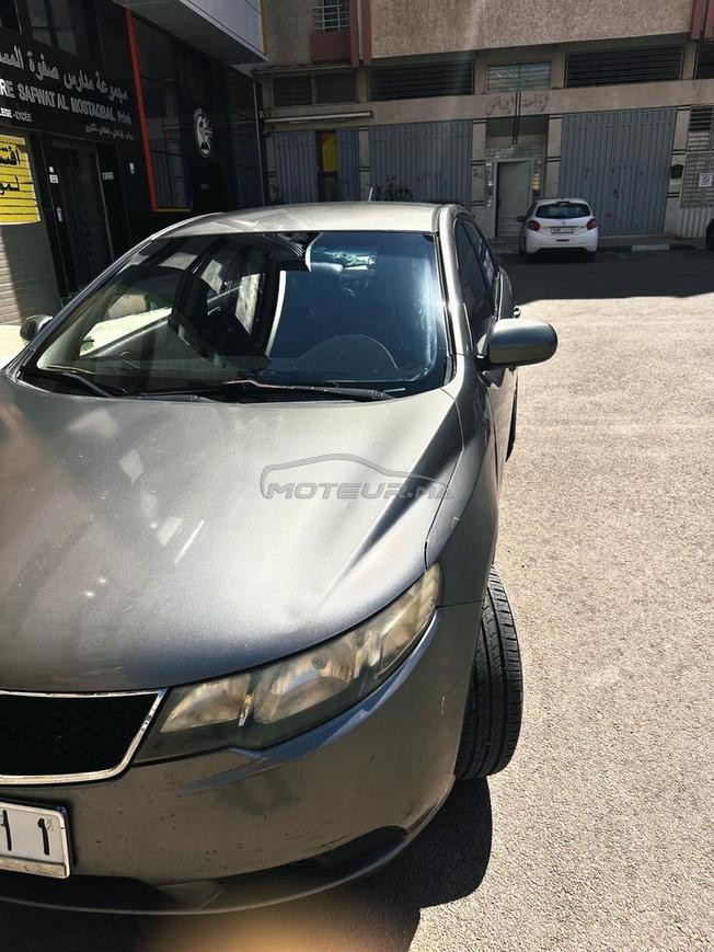 Kia cerato essence 